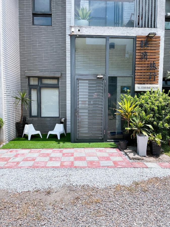 極簡旅行民宿 Simple Travel B&B وجي المظهر الخارجي الصورة